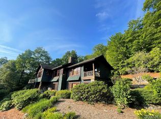 495 W Club Blvd, Lake Toxaway, NC 28747