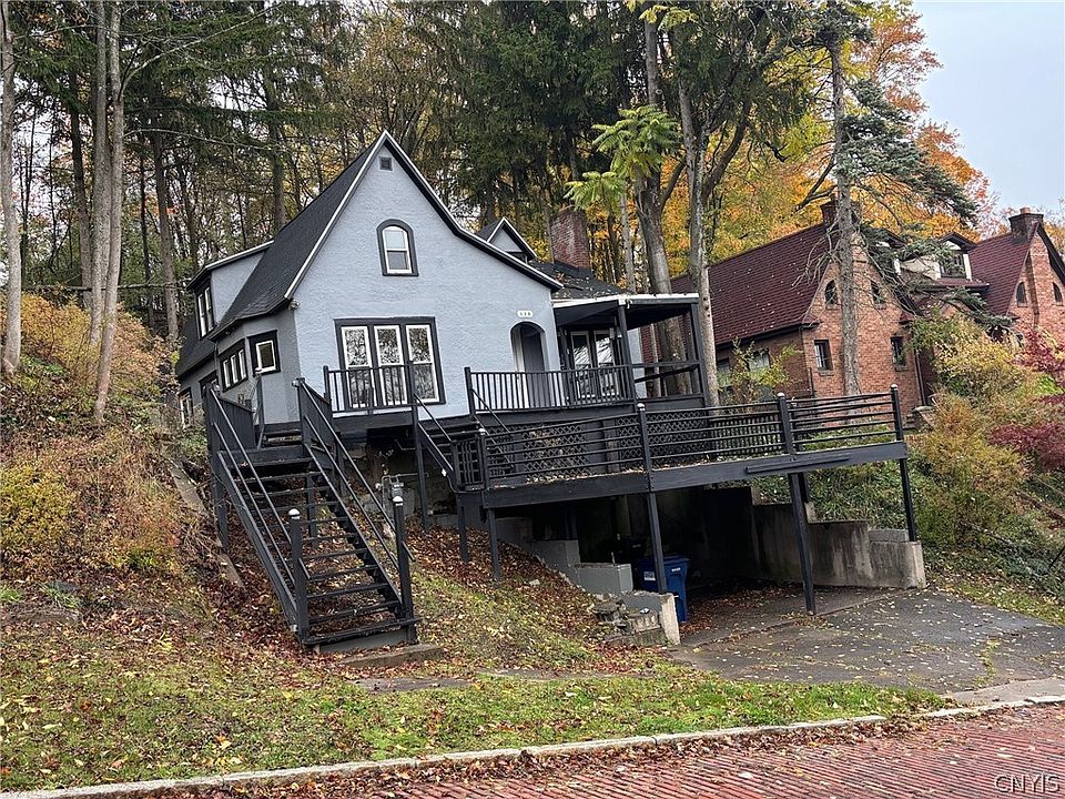 1st image of 120 Scottholm Ter