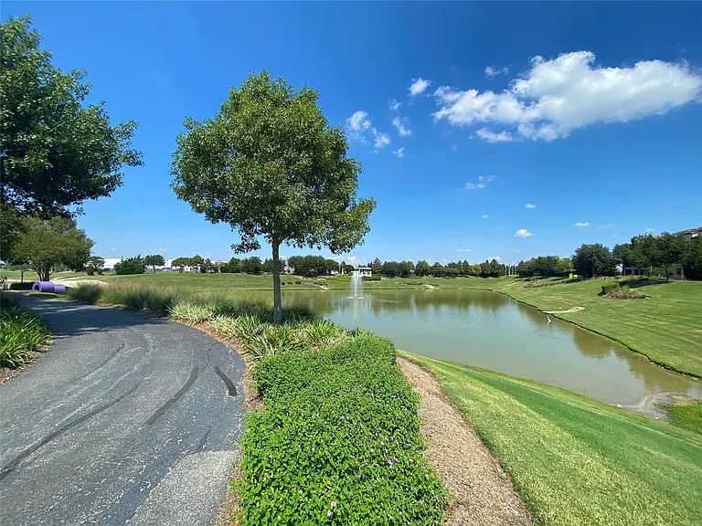 20916 Sunrise Pine View Ln — Photo 42