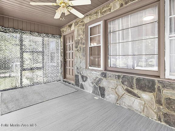 5th image of 336 12th Ave N