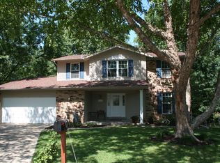 17 Ridgewoods Ct, Saint Peters, MO 63376