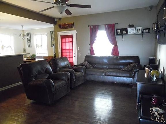 2nd image of 439 Baptiste Cir
