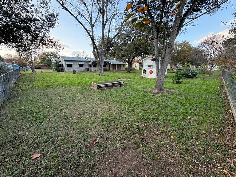 2606 Tillie Dr — Photo 16