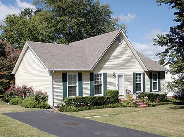 1145 Carol Ln, Cookeville, TN 38501