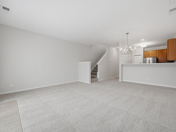 3rd image of 1304 Brookdale Dr