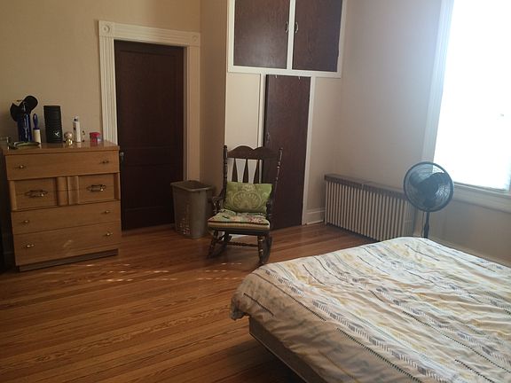 5th image of 160 Rosin St