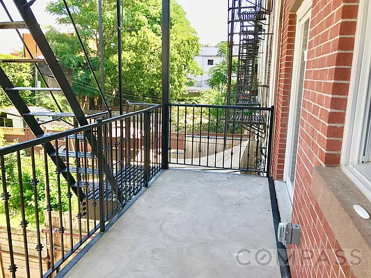Rented by Compass | media 5