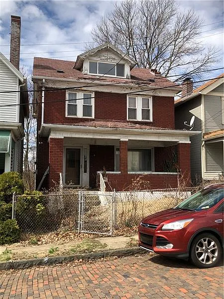 1812 Coursin St photo 1