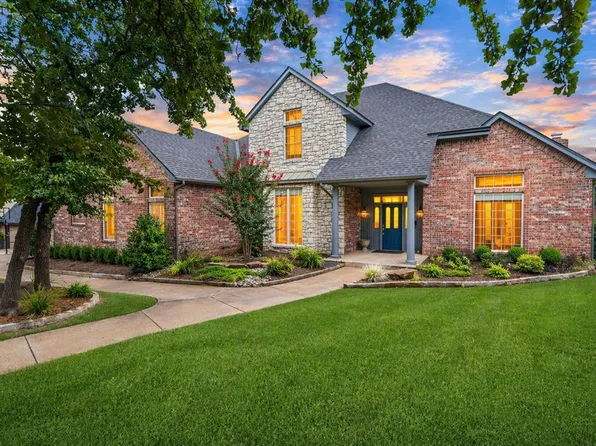 1412 Hunters Creek Rd, Edmond, OK 73003