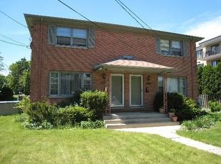 1536 McDaniels Ave, Highland Park, IL