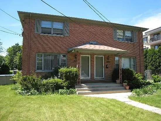 1536 McDaniels Ave photo 1