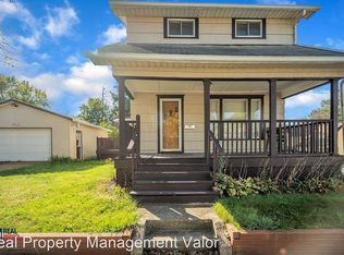 904 Polk Ave, Akron, OH 44314