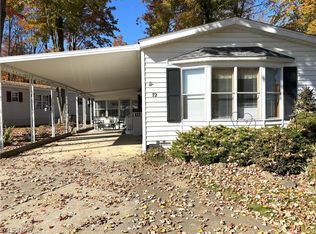 1229 Columbiana Lisbon Rd #72, Columbiana, OH 44408