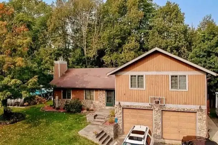 45 School View Rd — Photo 1