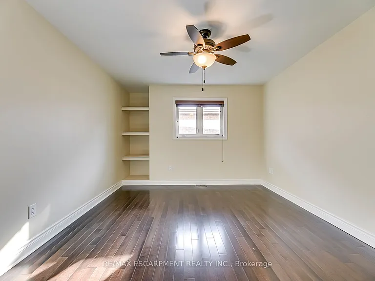2492 Chaplin Rd — Photo 26