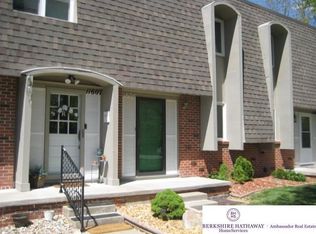 11605 S 39th St, Bellevue, NE 68123