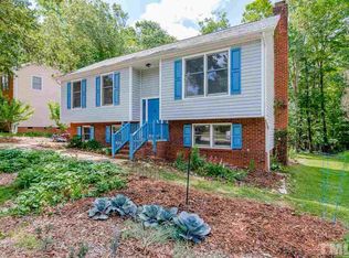 219 Trillingham Ln, Cary, NC 27513