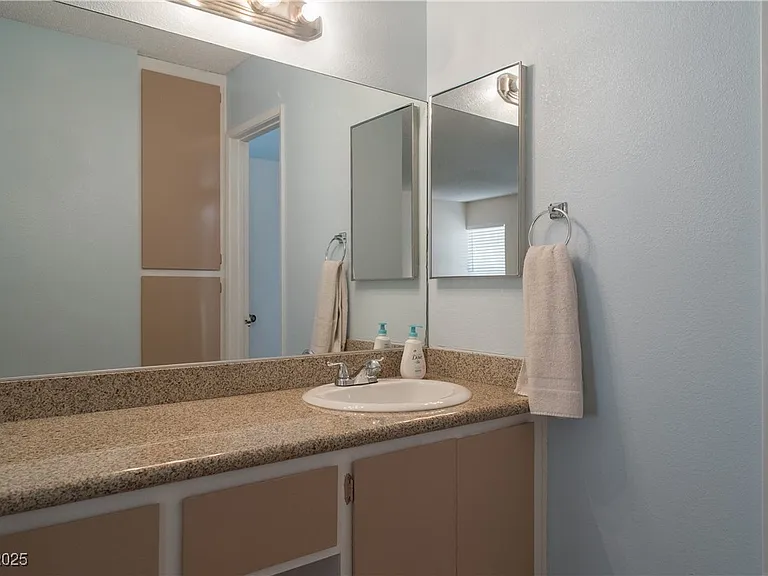7250 Hardtack Cir — Photo 4