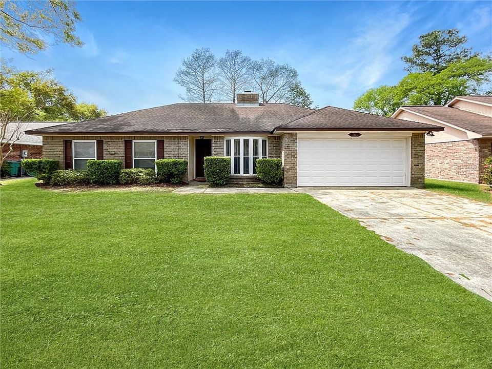 1st image of 505 Cypresswood Dr