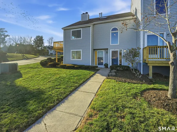 3 Hunters Run #3, Cromwell, CT 06416