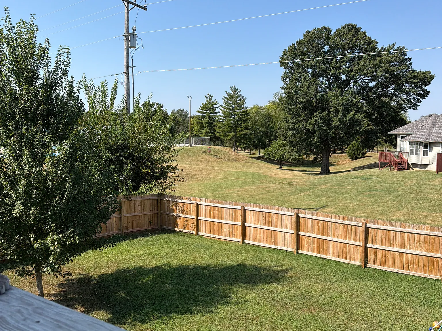 5 bed, 2678 sqft, $3,000 — Photo 2