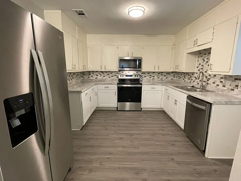 1817 Live Oak Ave — Photo 4