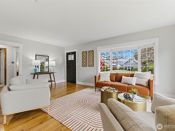3rd image of 520 S Franklin Avenue