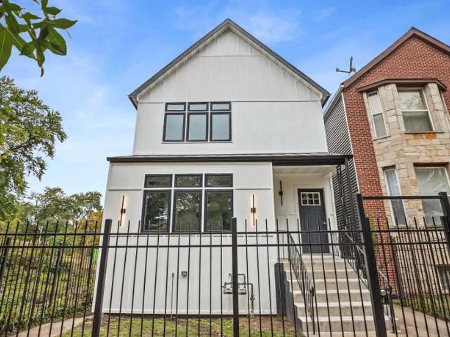 6350 S. St. Lawrence Ave. Chicago, IL 60637 — Photo 2