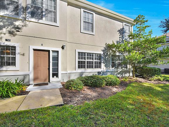 2nd image of 1745 Forest Lake Cir W APT 2