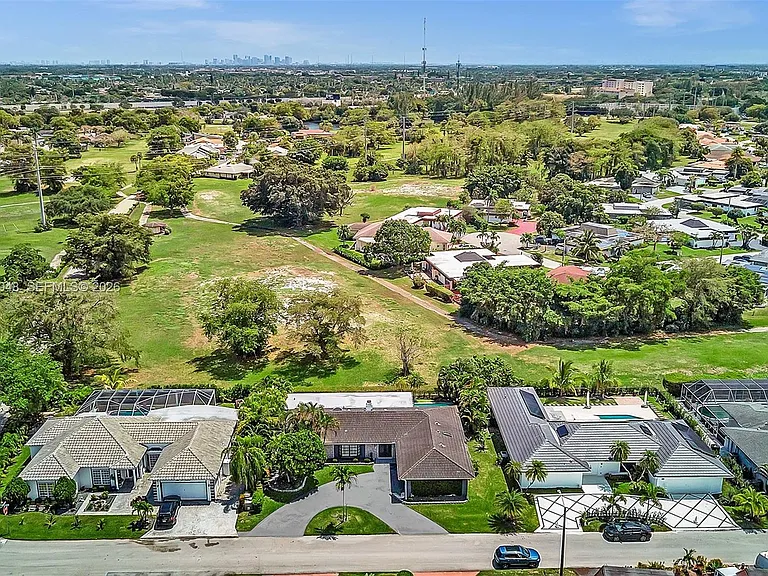 5602 S Travelers Palm Ln — Photo 78