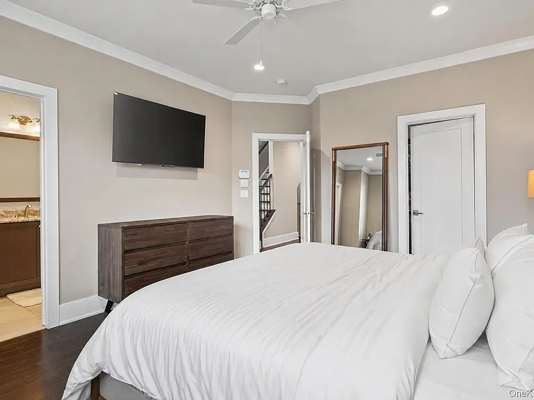 348 Horseman Blvd — Photo 19