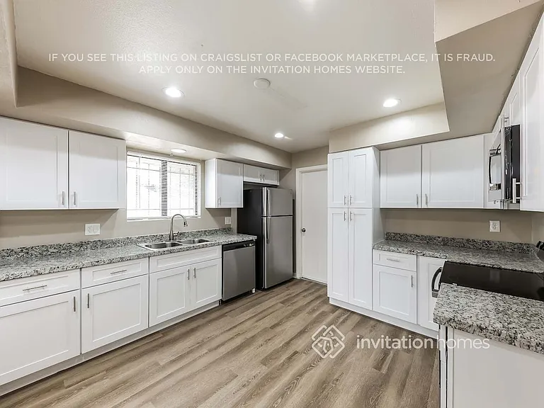 3751 W Shangri La Rd — Photo 7