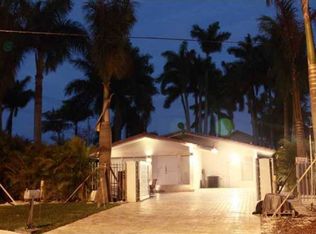 1515 NE 12th Pl, Miami Beach, FL 33139