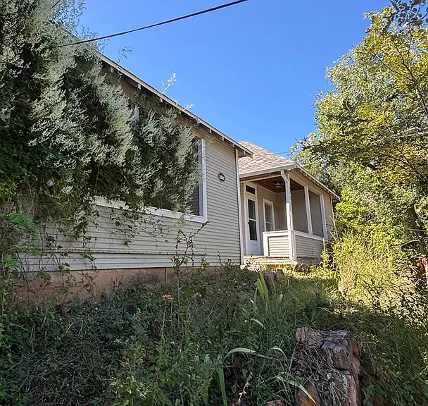103 Ruxton Ave #C — Photo 4