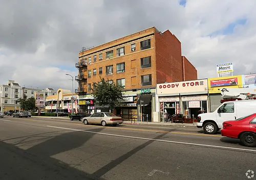 SAMO East Hollywood LLC Photo 1