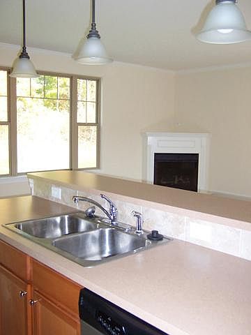 2nd image of 40 Neuchatel Ln