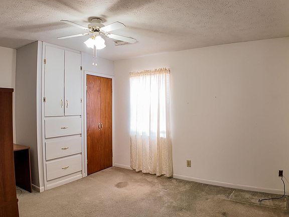 5th image of 8549 Rockhampton St