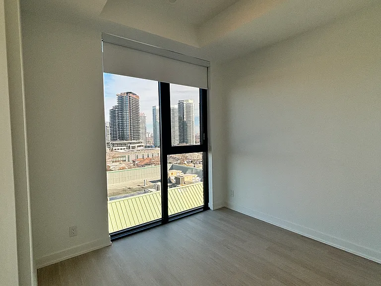 699 Sheppard Ave E #703 — Photo 10
