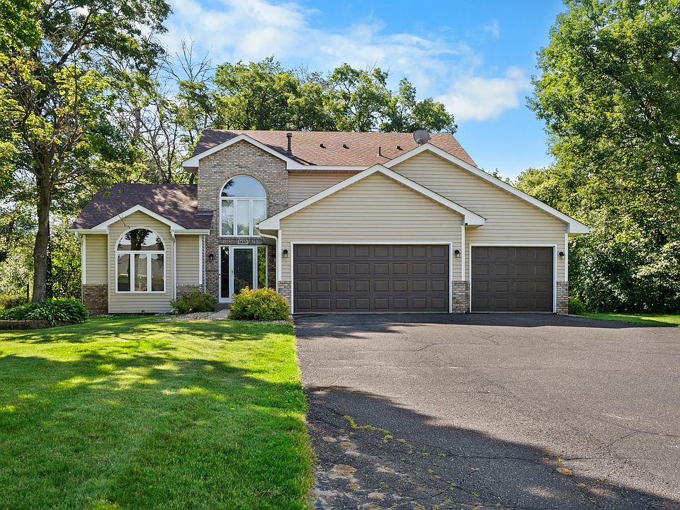 1st image of 1432 Cloud Dr NE
