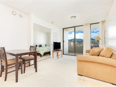 2240 Kuhio Ave APT 3002, Honolulu, HI, 96815