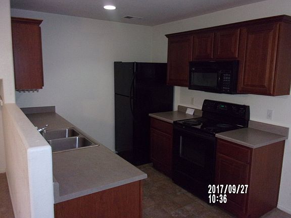 4th image of 4631 S Swadley Ct