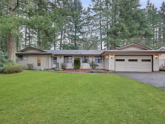 2nd image of 20255 43rd Ave E