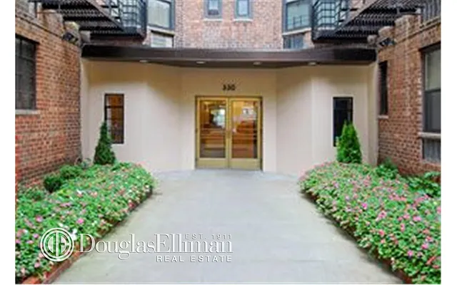330 East 70th Street #3B in Lenox Hill, Manhattan | StreetEasy