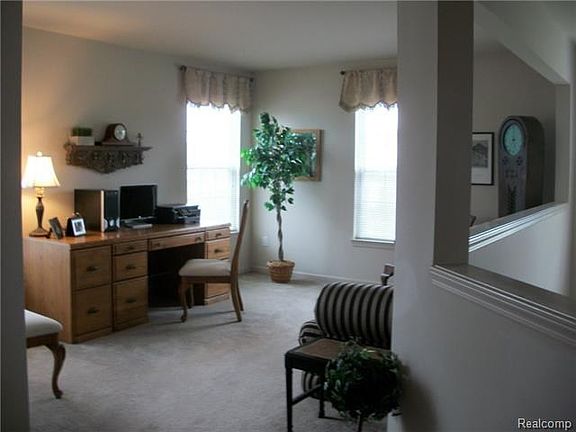 5th image of 1198 Bellwood Ct
