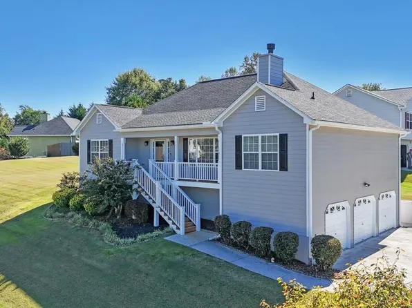 67 Oak Springs Ln, Dallas, GA 30132