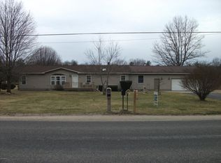 1909 S Chatterson Rd, Muskegon, MI 49442