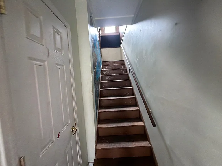 805 S Hickory St — Photo 11