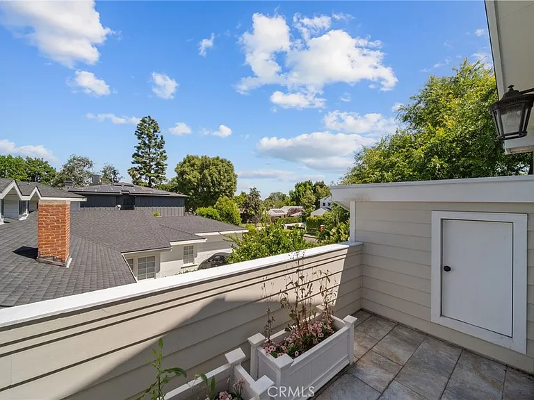 4917 Edgerton Ave — Photo 41