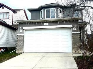 47 NW Saddleback Way NE, Calgary, AB T3J4K4