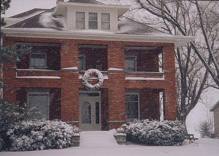 2nd image of 5510 W Lakeshore Dr
